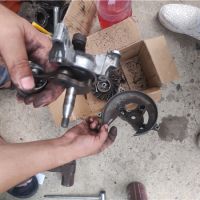 上海浦東割草機維修，現(xiàn)場歐瑪/三菱TU43割草機維修，立等可取